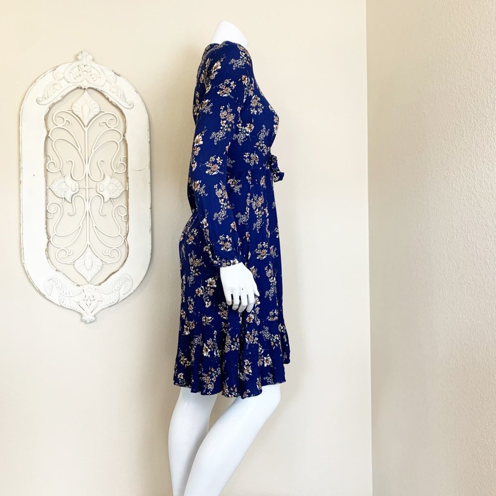 ❌SOLD❌ Ripe | Maternity Women's Blue Floral Print Long Sleeve Dress | Size: S - Picture 6 of 9